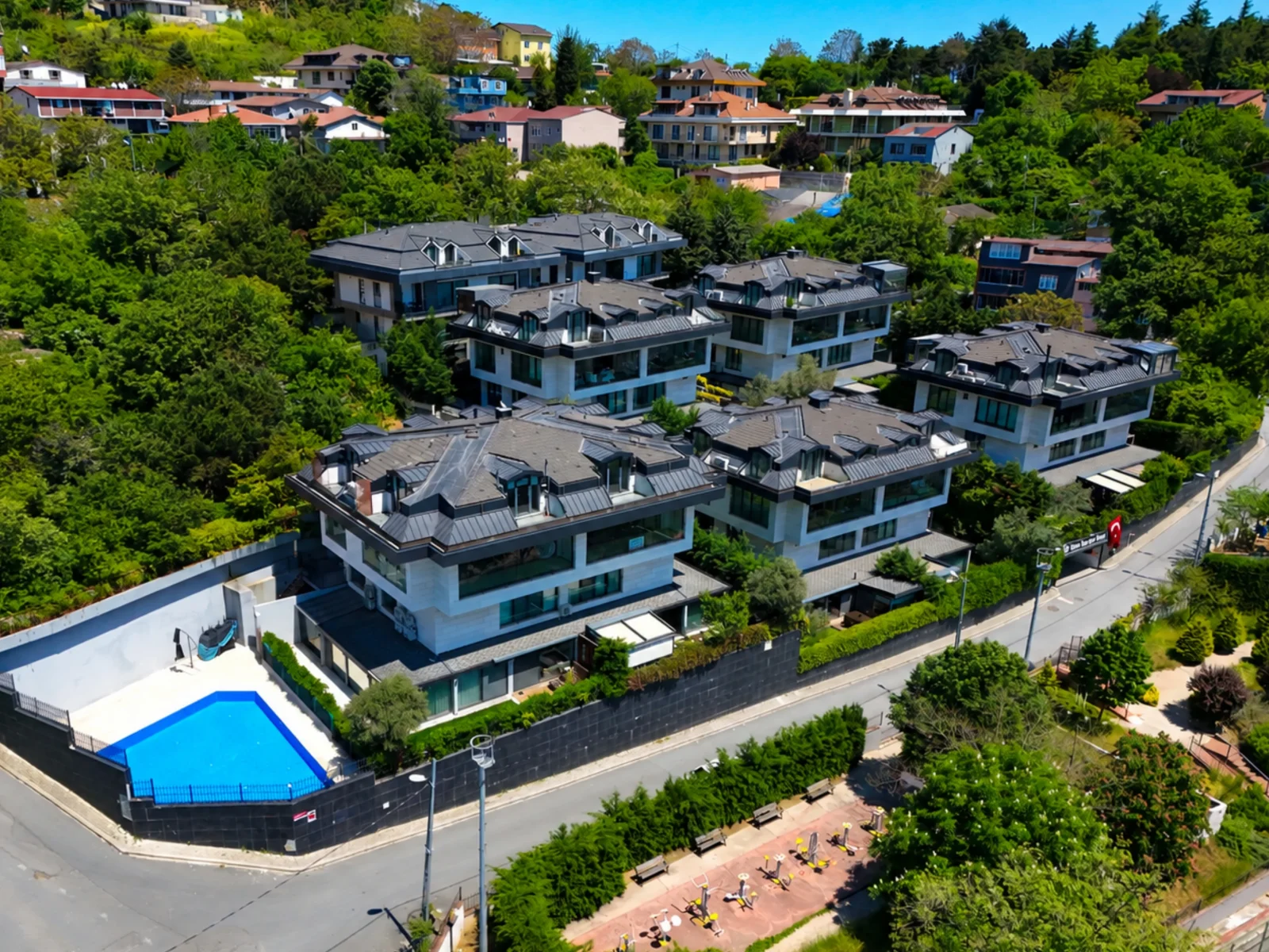 Olive Sarıyer Evleri