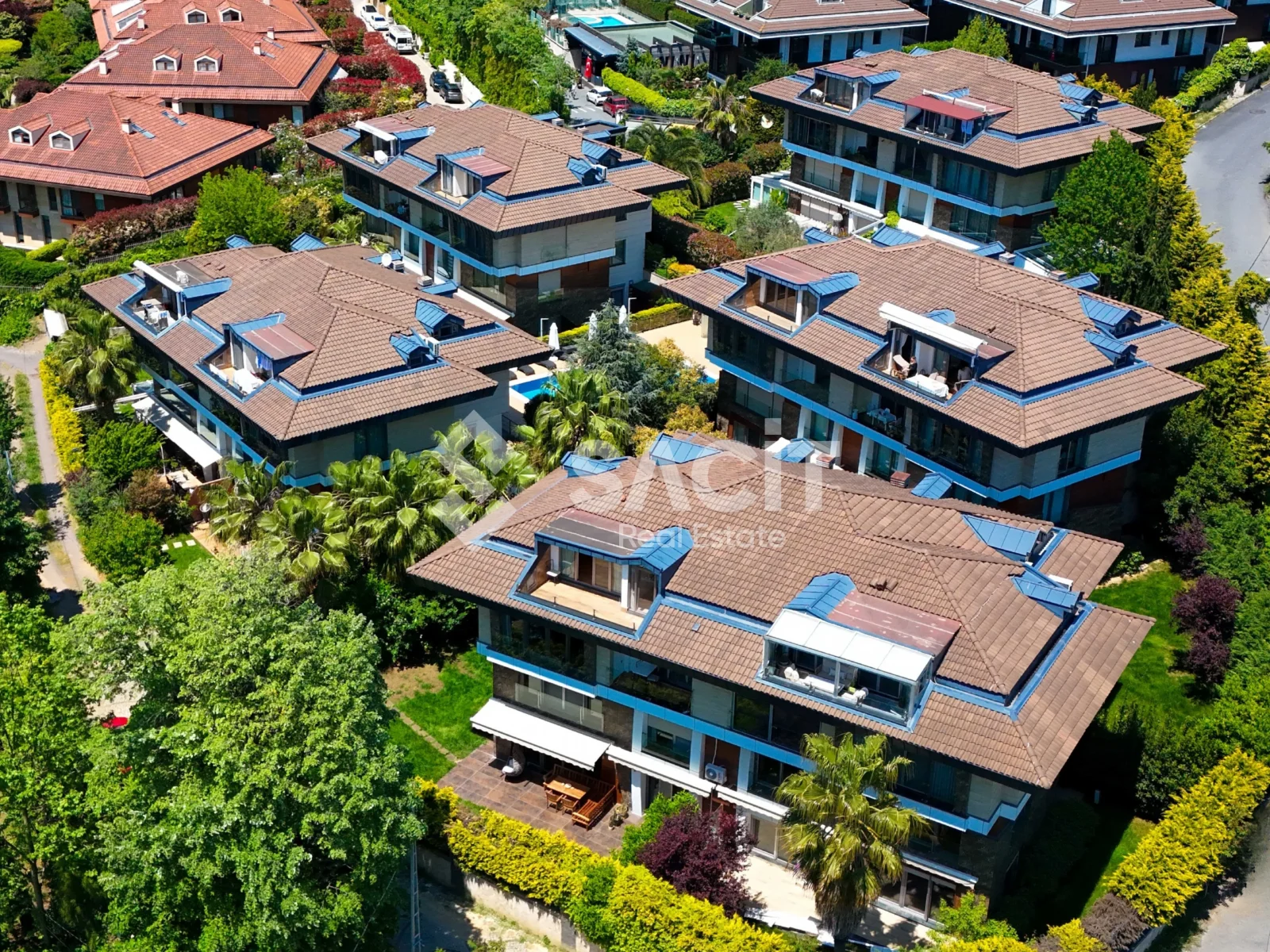 Sarıyer Erguvan Konakları